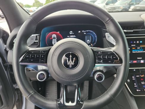 Used 2023 Maserati Grecale GT AWD/4WD image 21