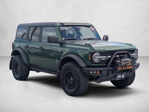 Certified 2022 Ford Bronco Wildtrak AWD/4WD image 3