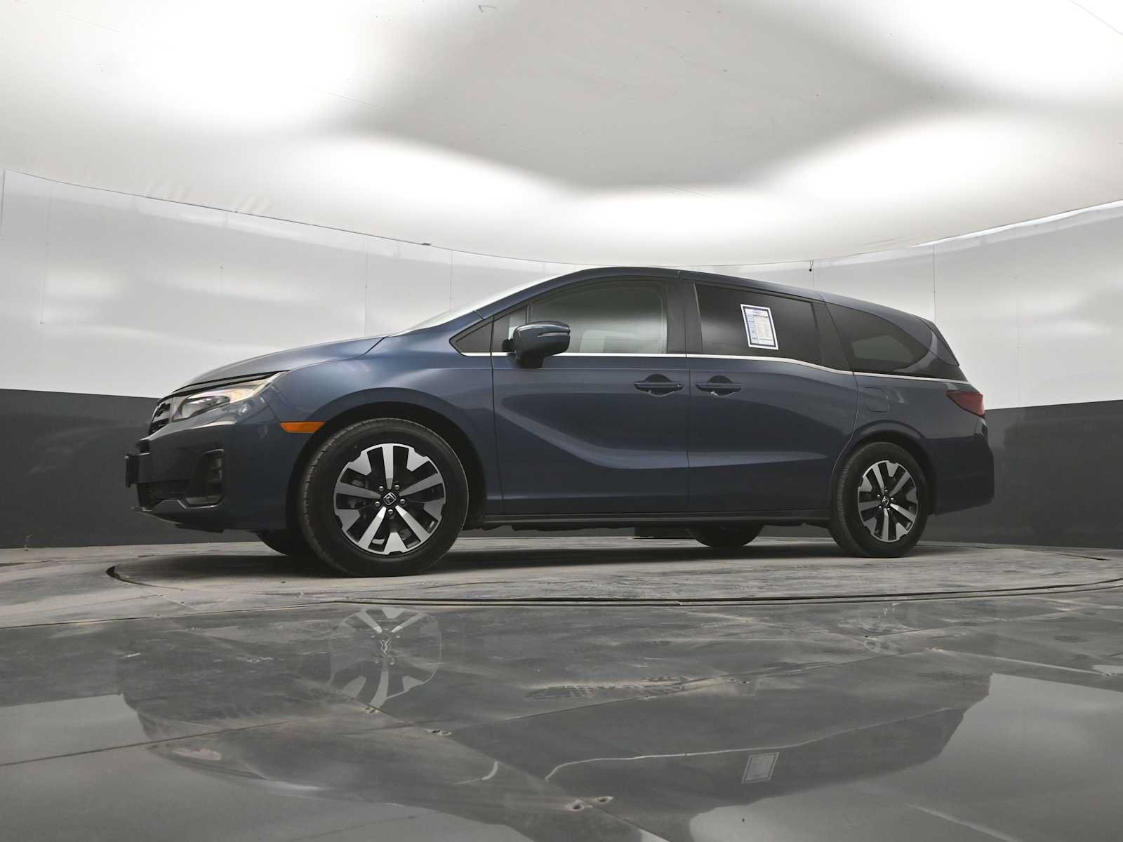 Used 2025 Honda Odyssey EX-L image 38