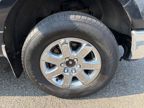 Used 2014 Ford F150 XLT w/ Equipment Group 302A Luxury AWD/4WD image 13