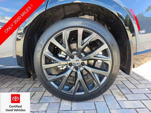 Certified 2025 Toyota Crown Signia w/ Advanced Technology Package AWD/4WD image 20
