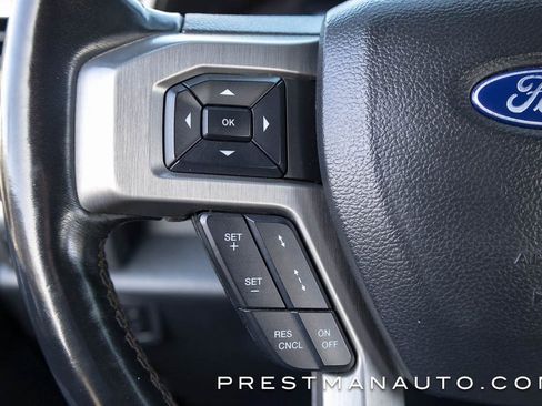 Used 2022 Ford F350 Platinum w/ FX4 Off-Road Package image 30