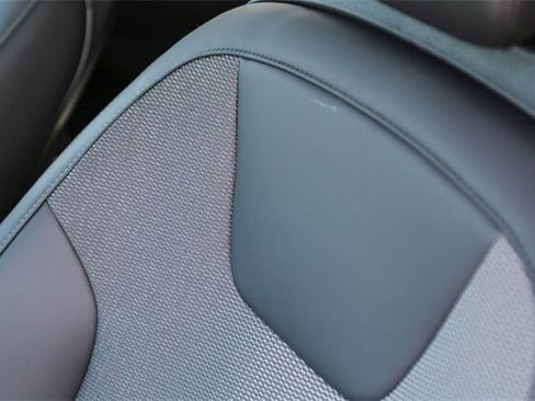 New 2025 Kia Niro EX w/ EX Cold Weather Package image 19