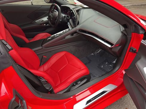 Used 2026 Chevrolet Corvette Stingray Coupe w/ 1LT RWD image 22