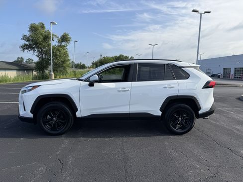 Certified 2023 Toyota RAV4 XLE AWD/4WD image 6