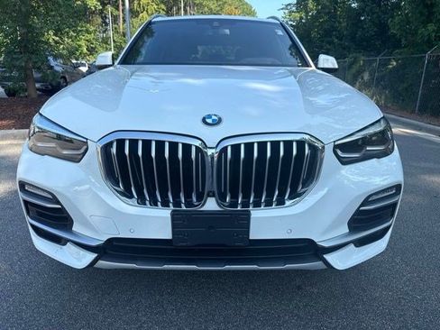 Used 2019 BMW X5 xDrive40i w/ Premium Package 2 AWD/4WD image 2