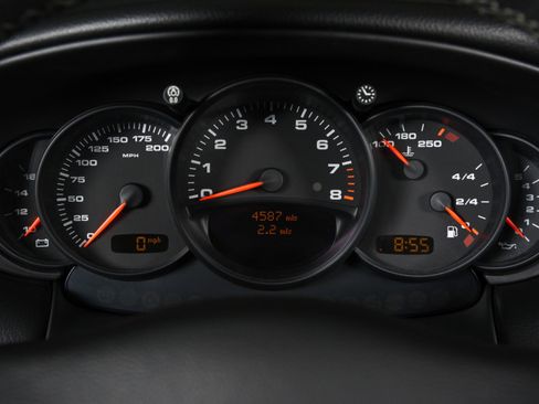 Used 2003 Porsche 911 Targa image 8