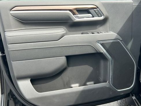 New 2026 Chevrolet Silverado 2500 LT w/ All Star Edition AWD/4WD image 14