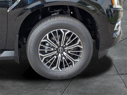 New 2025 Nissan Armada SL image 6