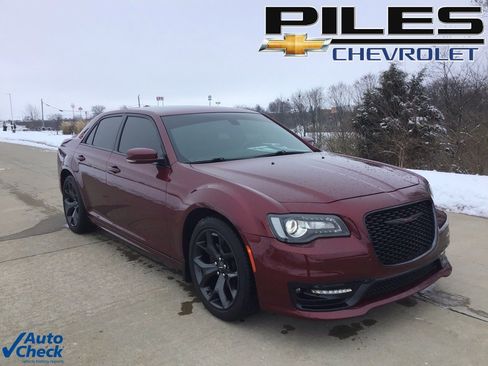 Used 2021 Chrysler 300 S w/ Popular Equipment Group image 1