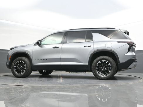 Certified 2024 Chevrolet Traverse Z71 AWD/4WD image 45