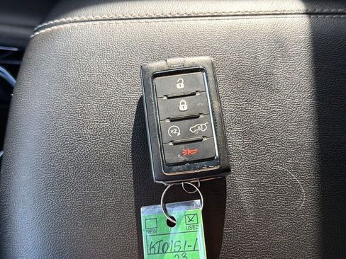 Used 2023 Jeep Grand Cherokee Altitude image 17