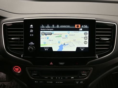 Certified 2023 Honda Passport TrailSport image 14