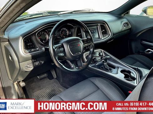 Used 2018 Dodge Challenger SXT w/ Blacktop Package image 17