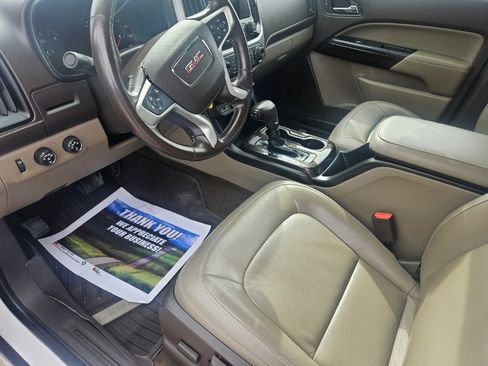 Used 2016 GMC Canyon SLT w/ Driver Alert Package image 13