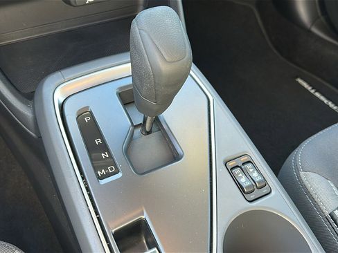 Certified 2025 Subaru Crosstrek 2.0i Premium image 18