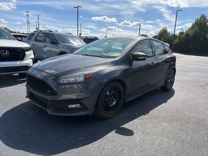 Used 2017 Ford Focus ST