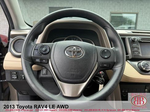 Used 2013 Toyota RAV4 LE AWD/4WD image 18