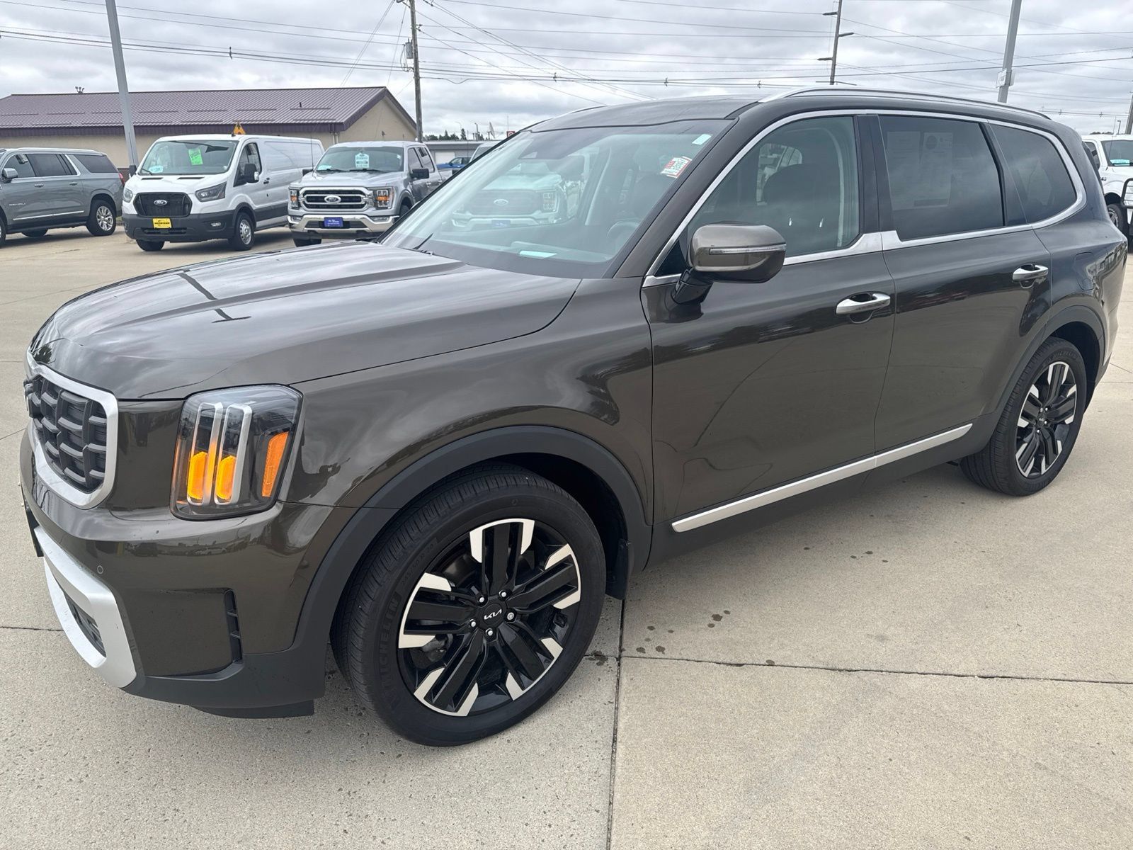 Used 2024 Kia Telluride SX AWD/4WD image 4