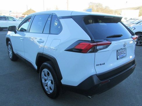 Used 2025 Toyota RAV4 LE image 4