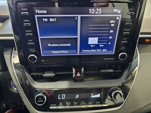 Used 2021 Toyota Corolla LE w/ Carpet Mat Package (TMS) FWD image 18