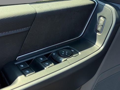 New 2026 Ford Explorer Active AWD/4WD image 17