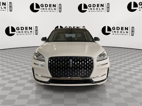 Used 2025 Lincoln Corsair Grand Touring w/ Equipment Group 301A image 3