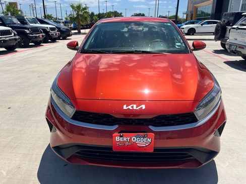 Used 2024 Kia Forte LXS FWD image 2