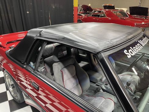 Used 1988 Ford Mustang LX RWD image 74