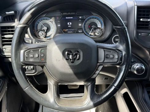 Used 2022 RAM 1500 Limited w/ Body-Colour Bumper Group AWD/4WD image 15