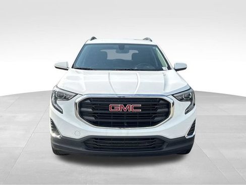 Used 2018 GMC Terrain SLE w/ Driver Convenience Package FWD image 8