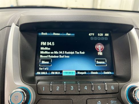 Used 2015 Chevrolet Equinox LT image 13