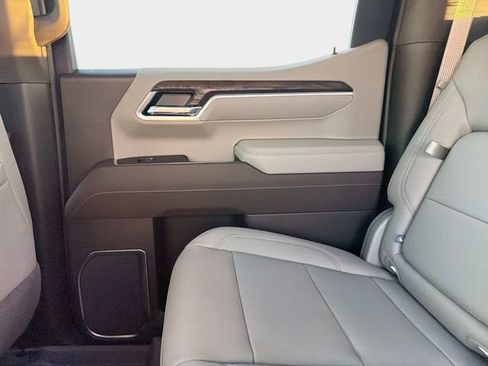 New 2026 GMC Sierra 1500 SLT AWD/4WD image 14