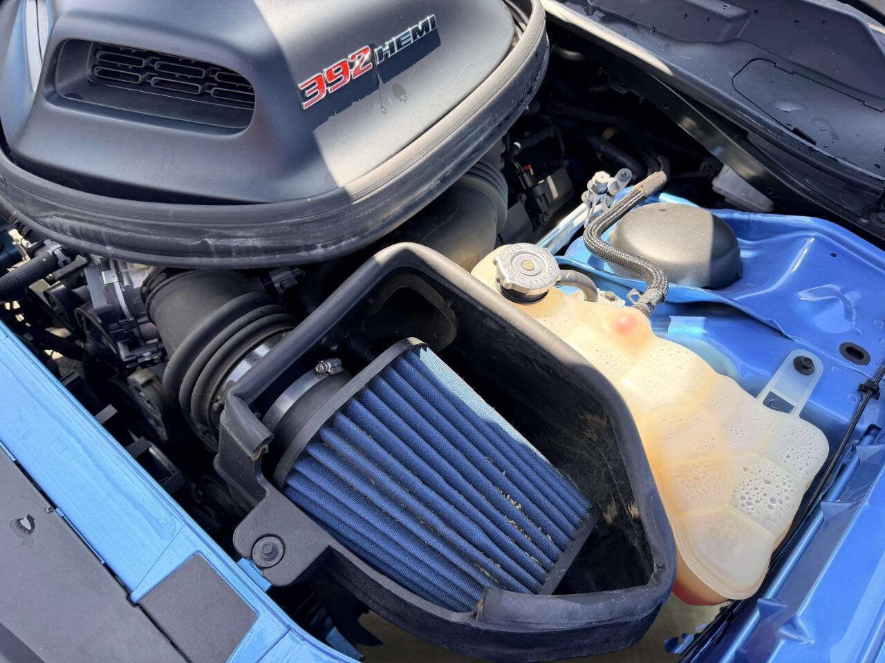 Used 2019 Dodge Challenger R/T Scat Pack w/ Shaker Package RWD image 11