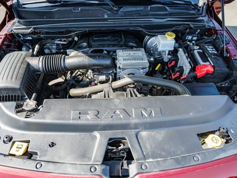 Used 2021 RAM 1500 Big Horn image 30