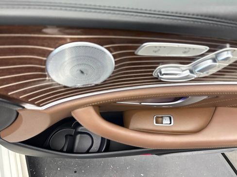 Used 2018 Mercedes-Benz E 63 AMG S image 21