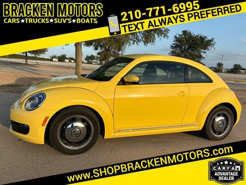 Used 2012 Volkswagen Beetle 2.5 FWD image 1