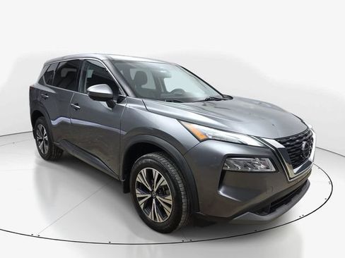 Used 2021 Nissan Rogue SV FWD image 3