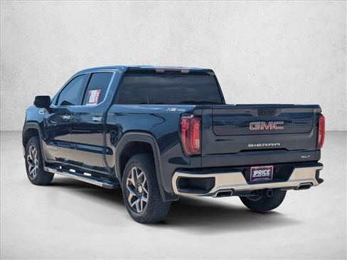 Used 2022 GMC Sierra 1500 SLT w/ SLT Convenience Package AWD/4WD image 7