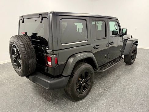 Used 2021 Jeep Wrangler Unlimited Sport w/ Technology Group image 8