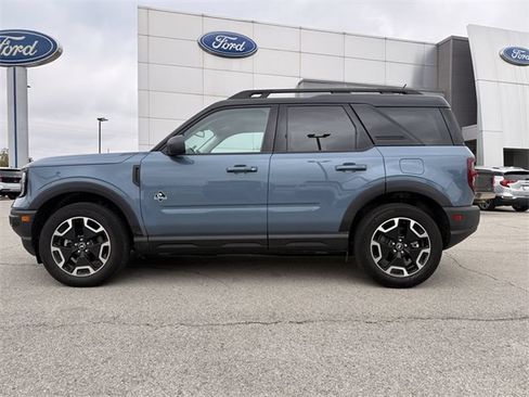 Used 2024 Ford Bronco Sport Outer Banks AWD/4WD image 2