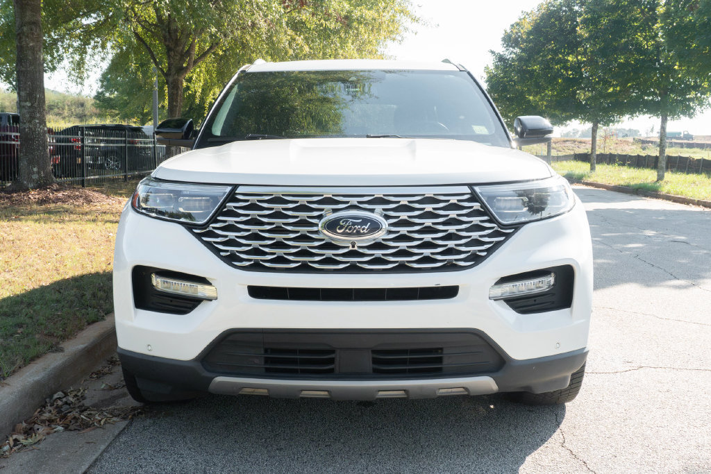 Used 2021 Ford Explorer Platinum w/ Premium Technology Package RWD image 3