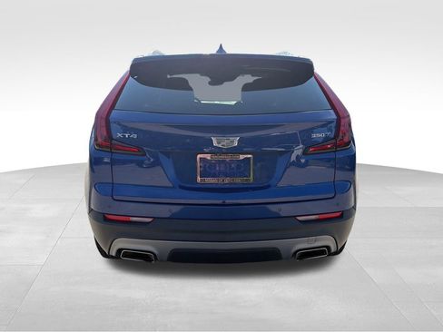 Used 2021 Cadillac XT4 Premium Luxury FWD image 7