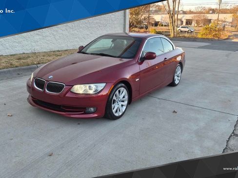Used 2013 BMW 328i Convertible image 1