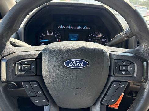 Used 2022 Ford F250 XL w/ Power Equipment Group AWD/4WD image 11