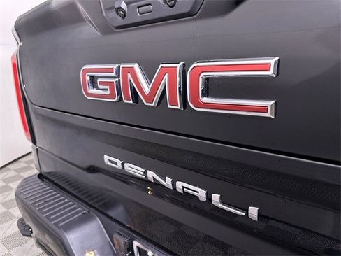Used 2025 GMC Sierra 1500 Denali image 32