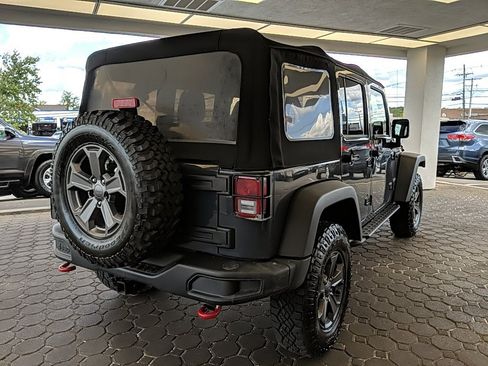Used 2017 Jeep Wrangler Unlimited Rubicon image 5