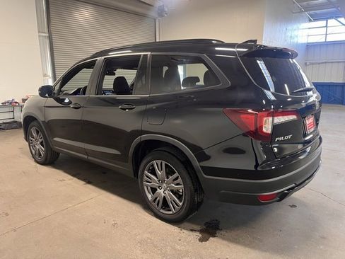 Used 2022 Honda Pilot Sport image 5