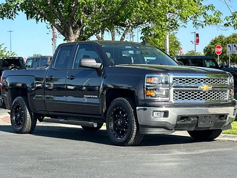 Used 2015 Chevrolet Silverado 1500 LT w/ All Star Edition AWD/4WD image 9