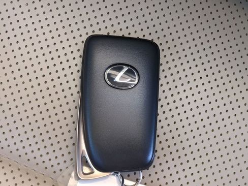 Used 2017 Lexus RX 350 AWD w/ Premium Package image 38